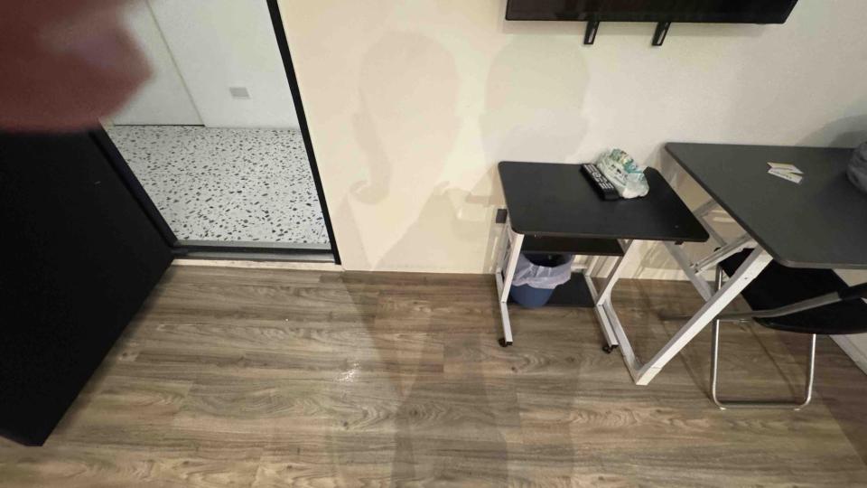 地板維修案件圖片