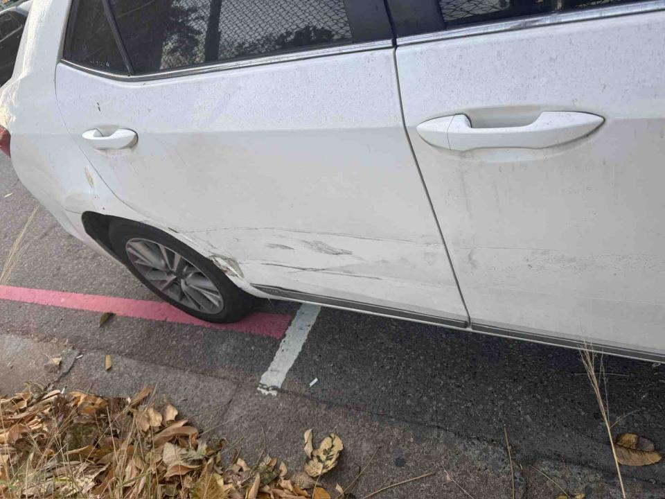 汽車板金烤漆案件圖片