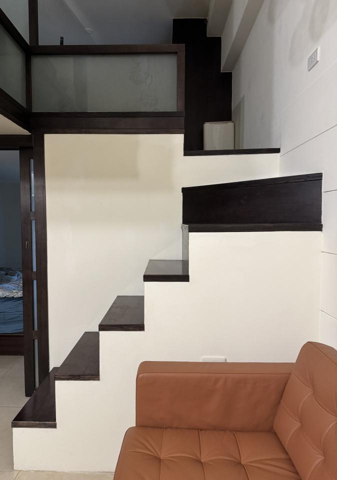 樓梯扶手案件圖片