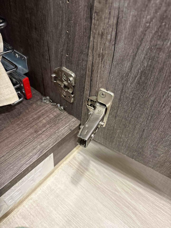 家具維修案件圖片