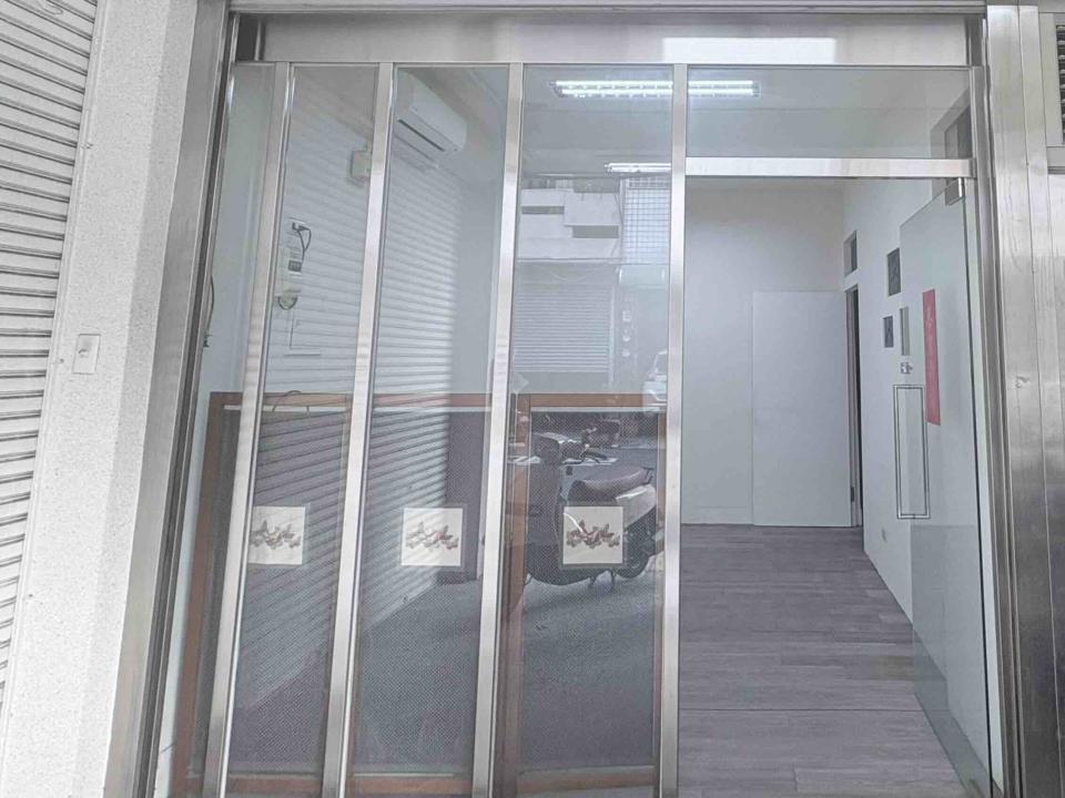 窗簾安裝維修案件圖片