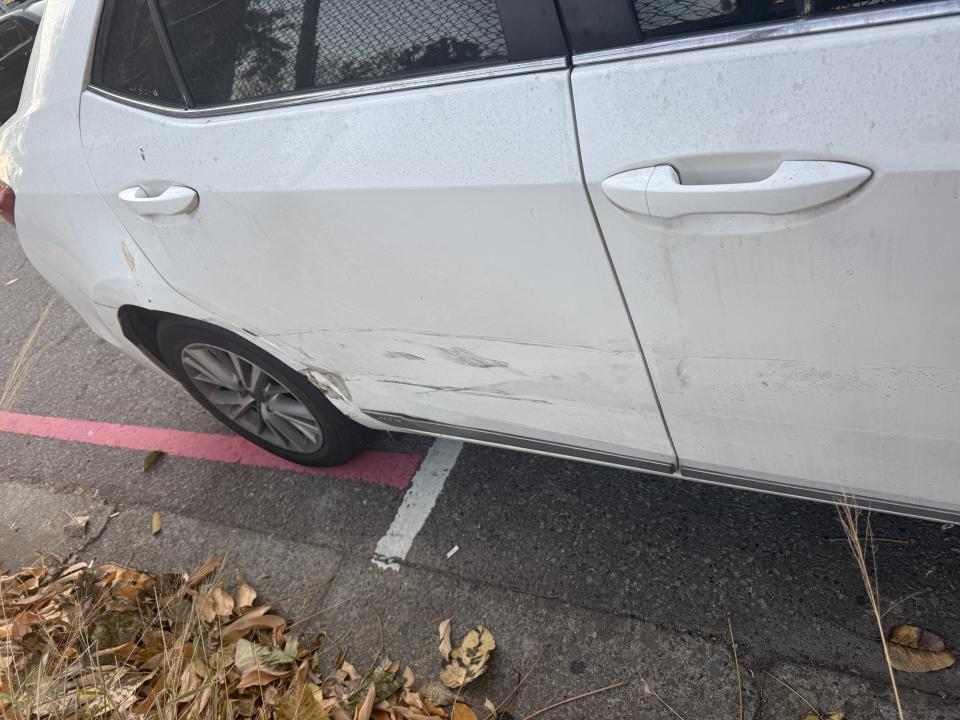 汽車板金烤漆案件圖片