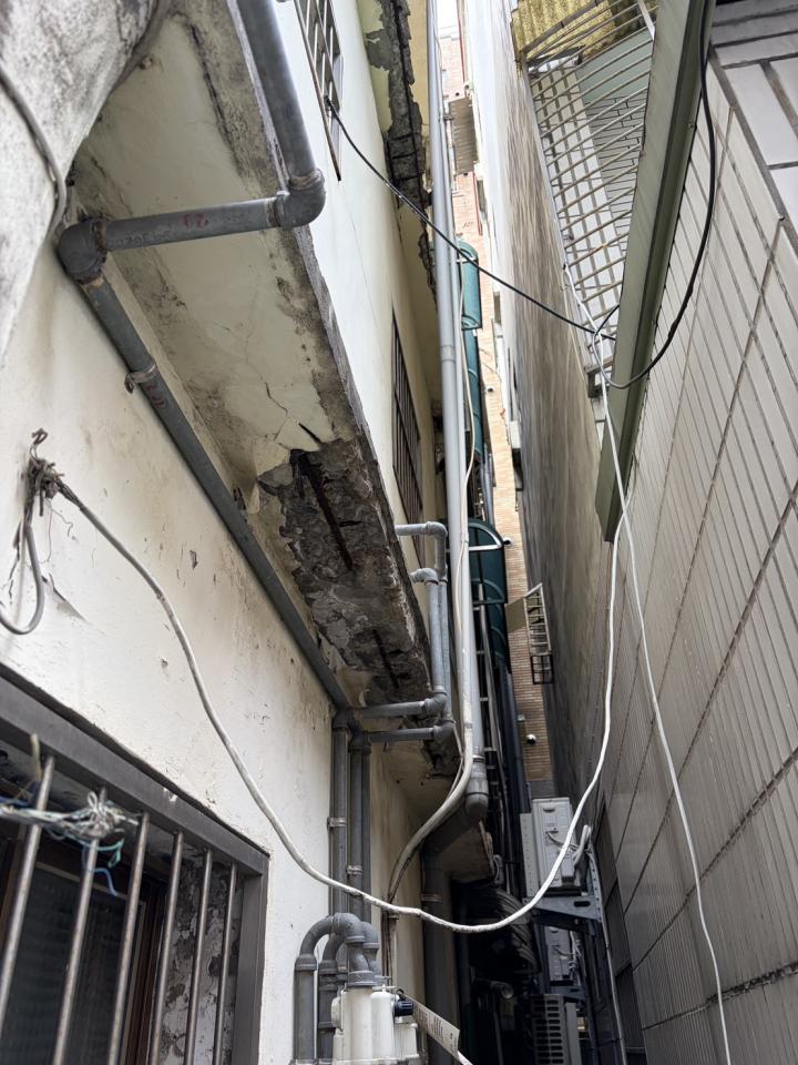 鋼筋外露處理案件圖片