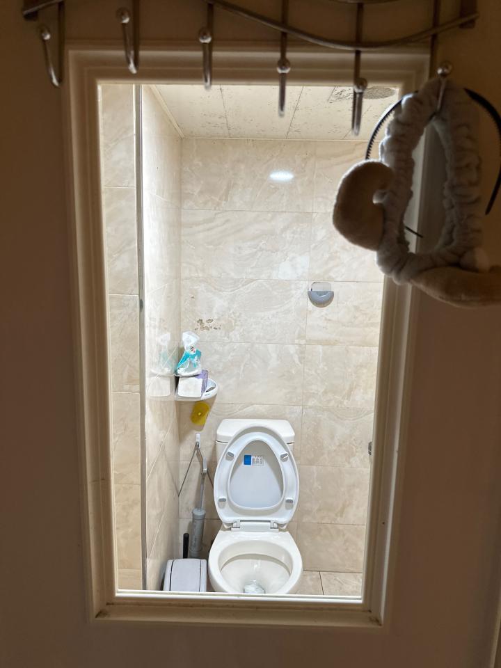 浴室門案件圖片