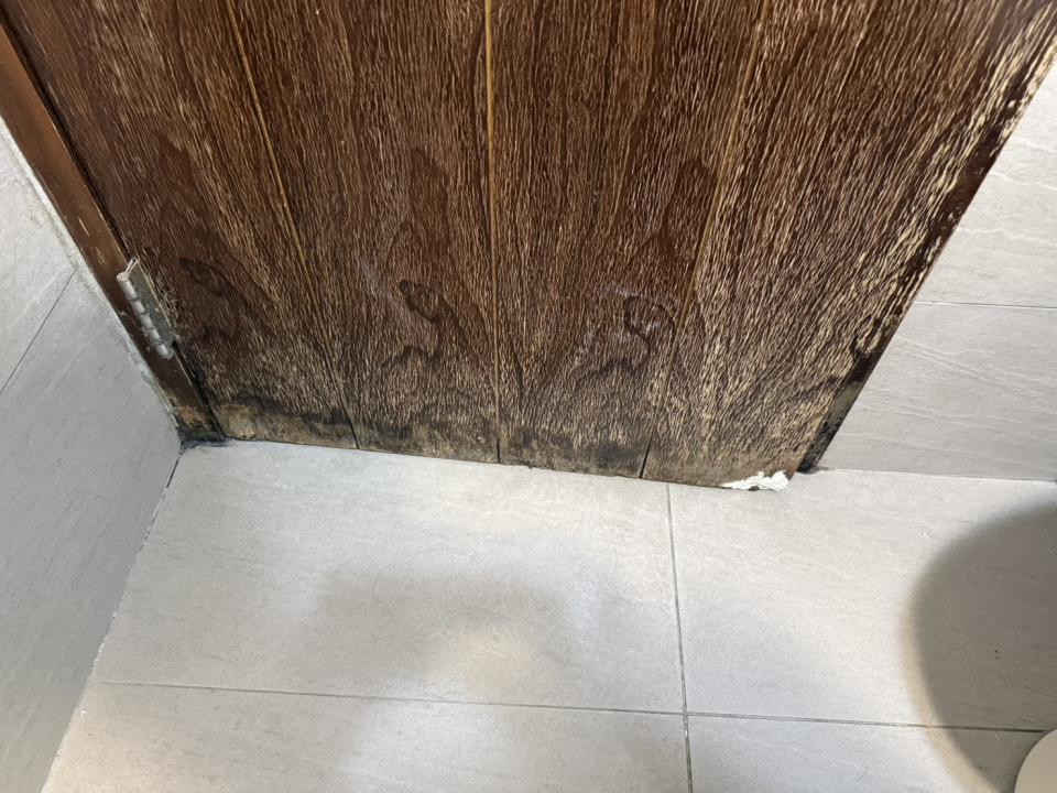 浴室門案件圖片