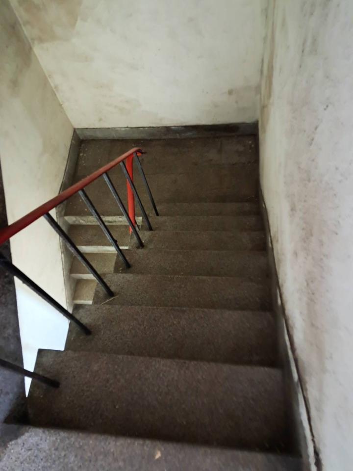 樓梯扶手案件圖片