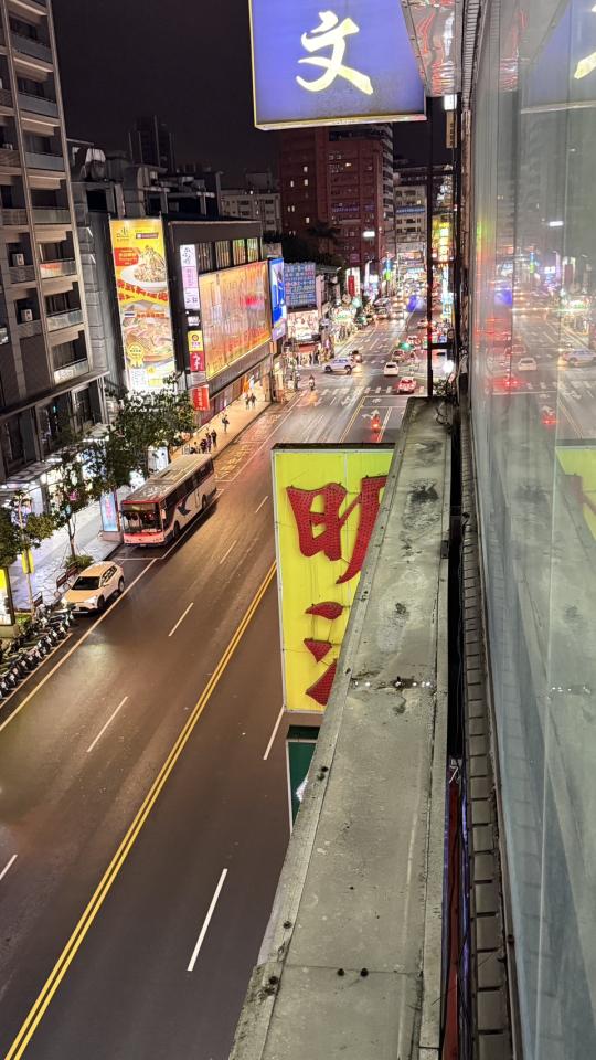 招牌維修案件圖片