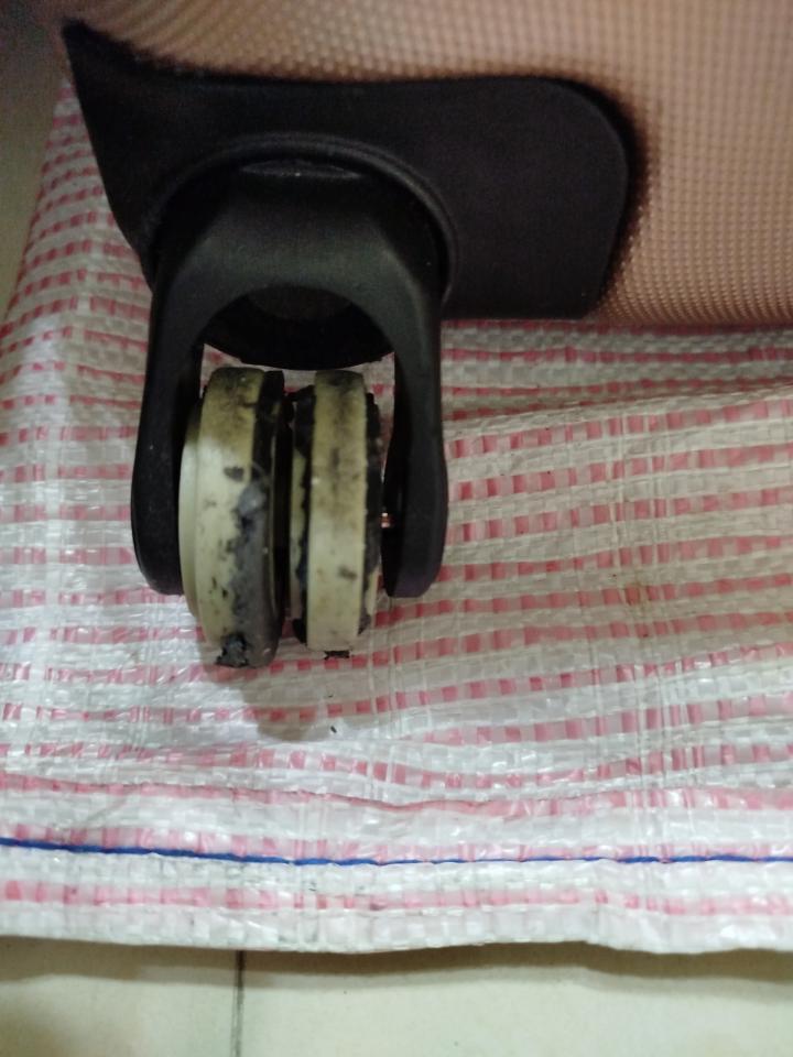 行李箱維修案件圖片