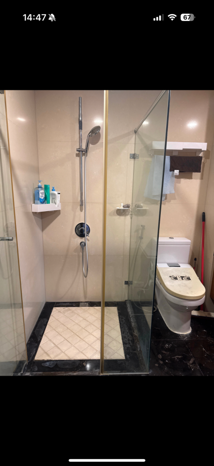 淋浴拉門安裝維修案件圖片