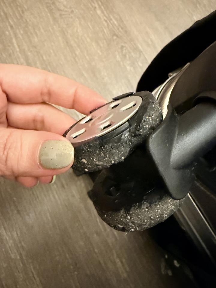 行李箱維修案件圖片