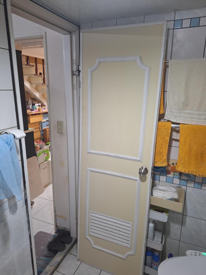 浴室門案件圖片