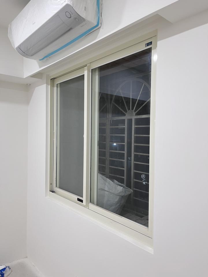 窗簾安裝維修案件圖片