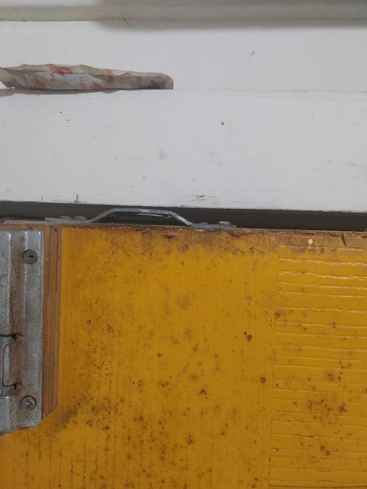 門片維修案件圖片