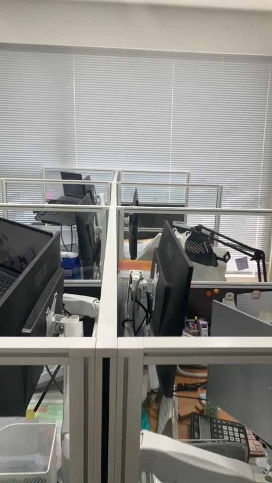 辦公家具回收案件圖片