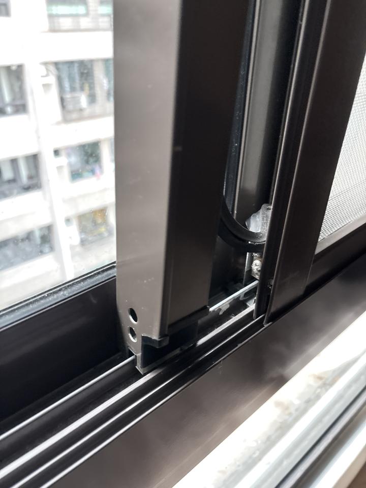 窗戶維修案件圖片