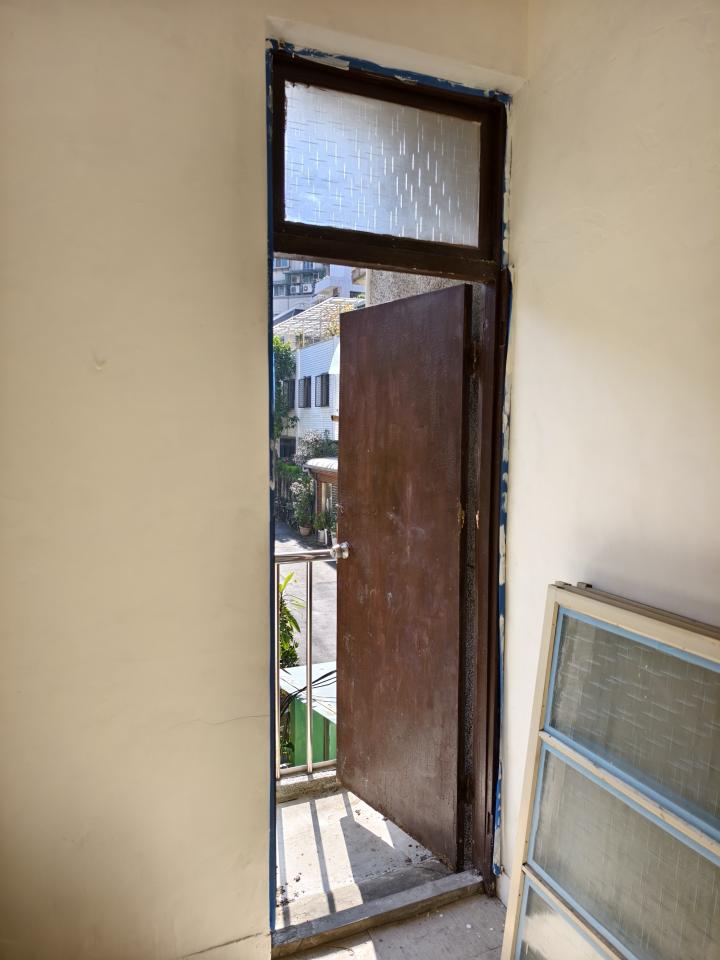 門片安裝案件圖片