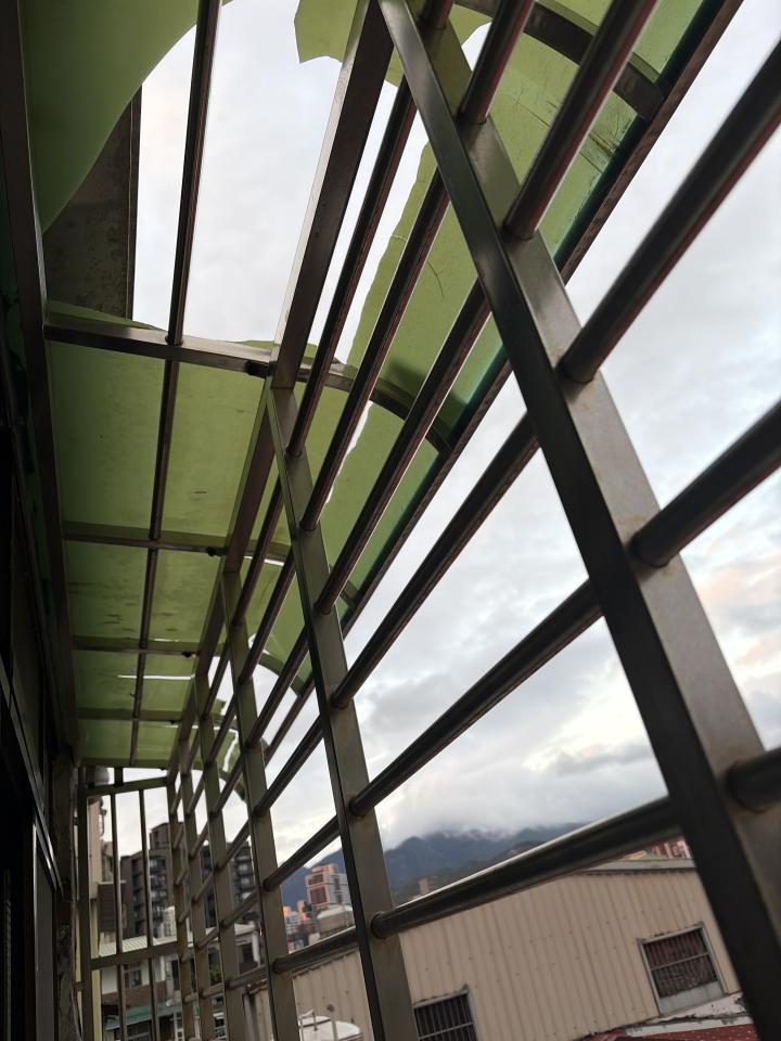 採光罩案件圖片