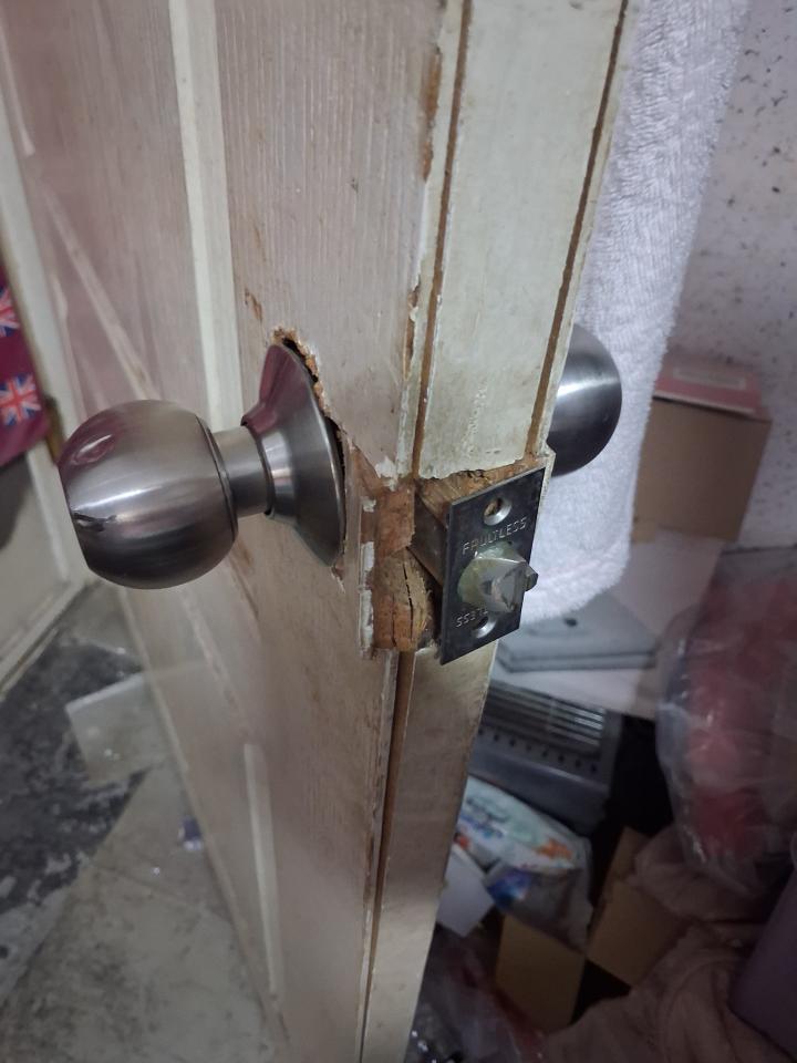 門片維修案件圖片