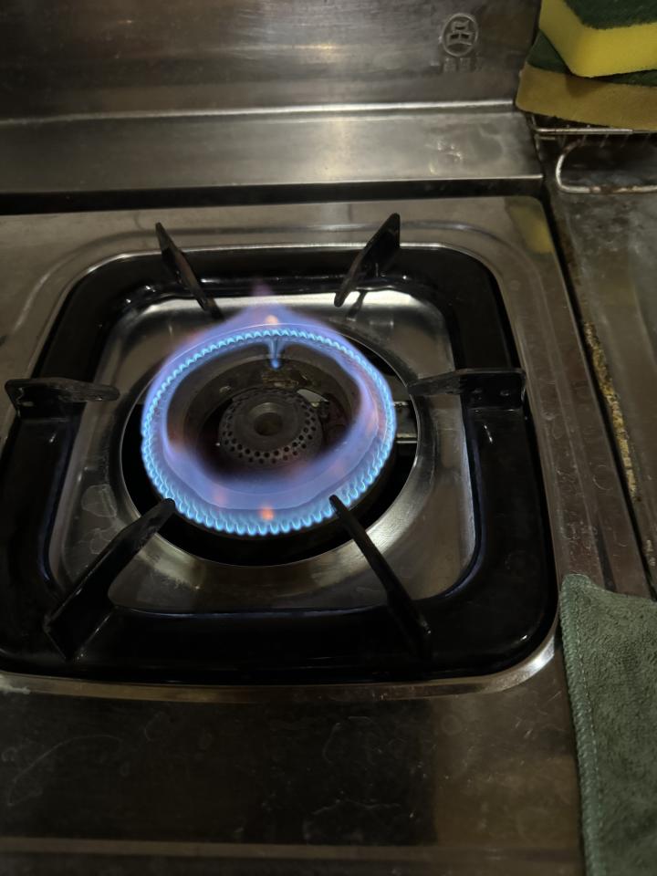 瓦斯爐安裝維修案件圖片