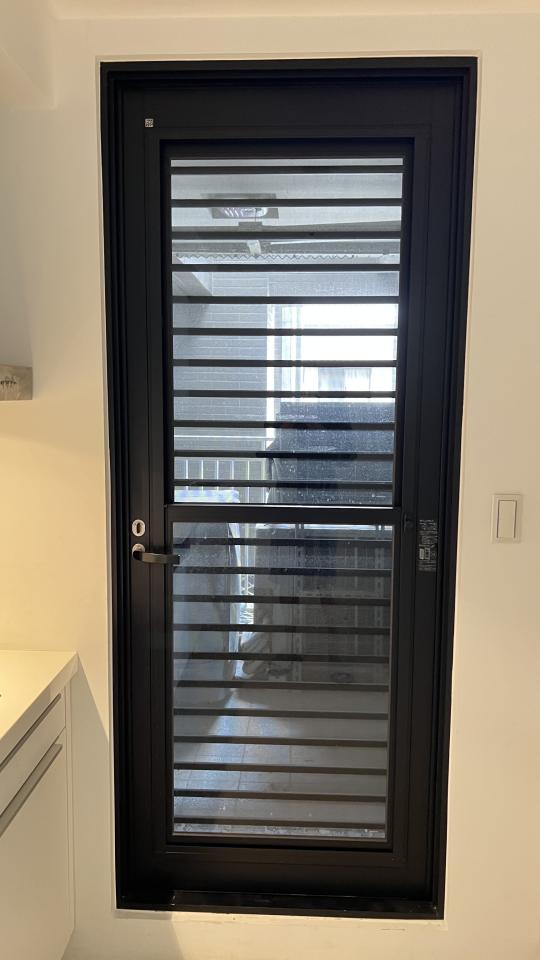 玻璃清潔案件圖片