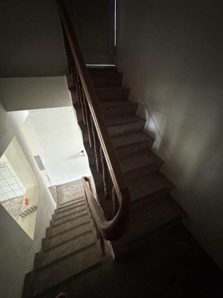 樓梯扶手案件圖片