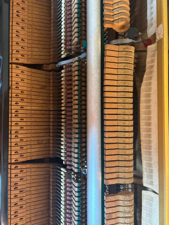 鋼琴調音案件圖片