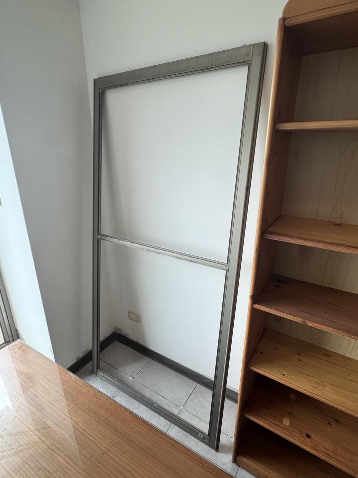 窗戶維修案件圖片