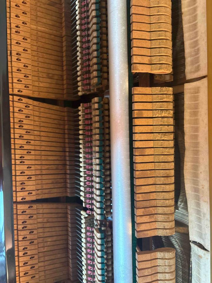 鋼琴調音案件圖片