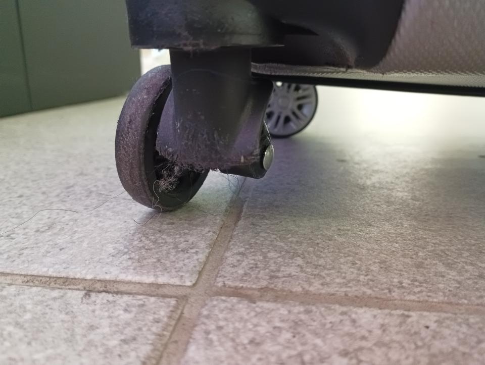 行李箱維修案件圖片