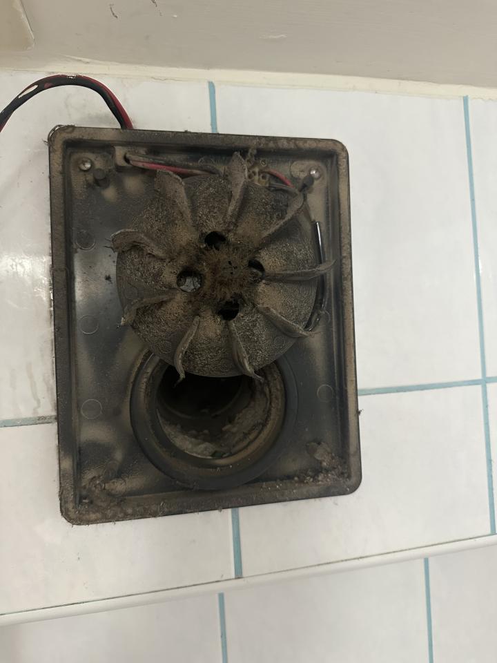 浴室抽風機安裝案件圖片