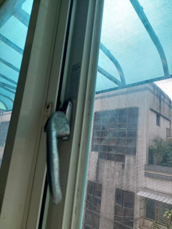 紗窗裝修案件圖片