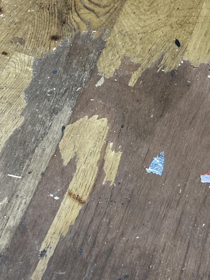 地板維修案件圖片