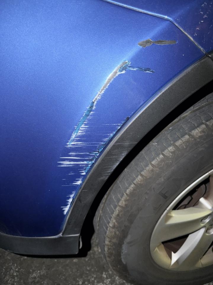 汽車板金烤漆案件圖片