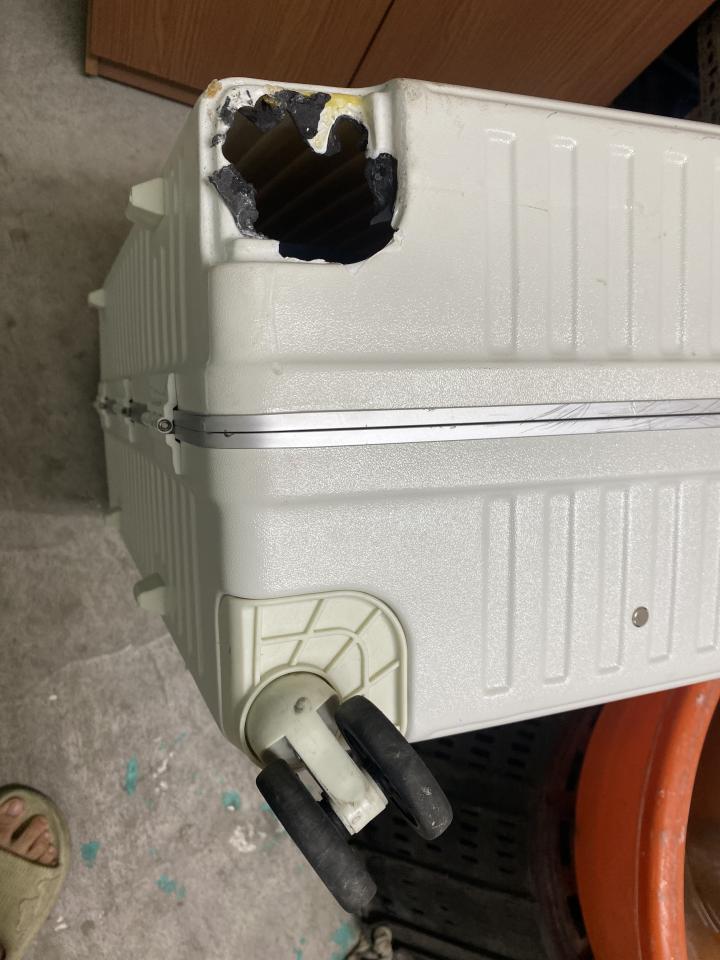 行李箱維修案件圖片