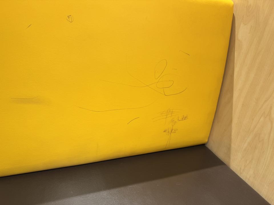 沙發修理案件圖片