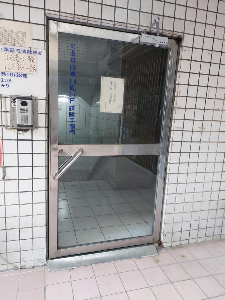 門片安裝案件圖片