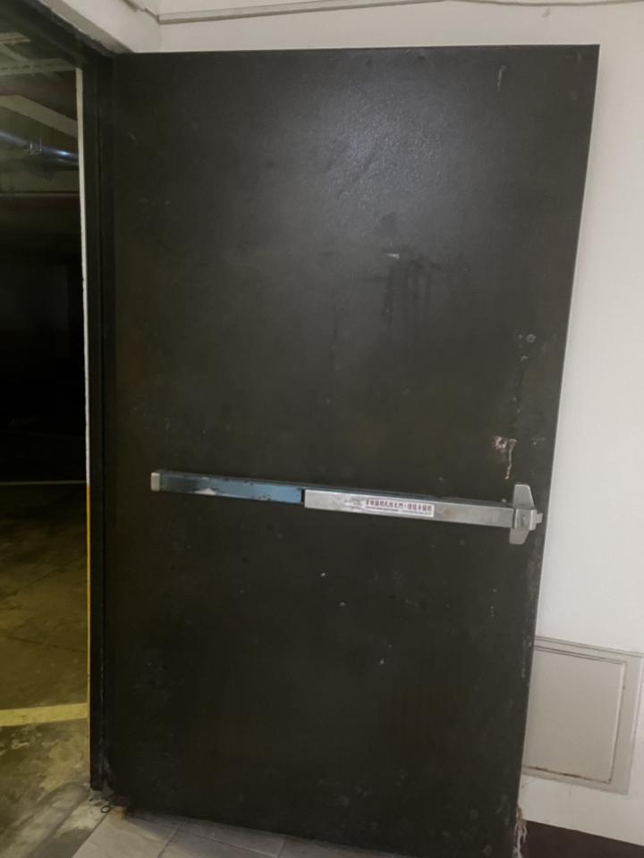 門片維修案件圖片