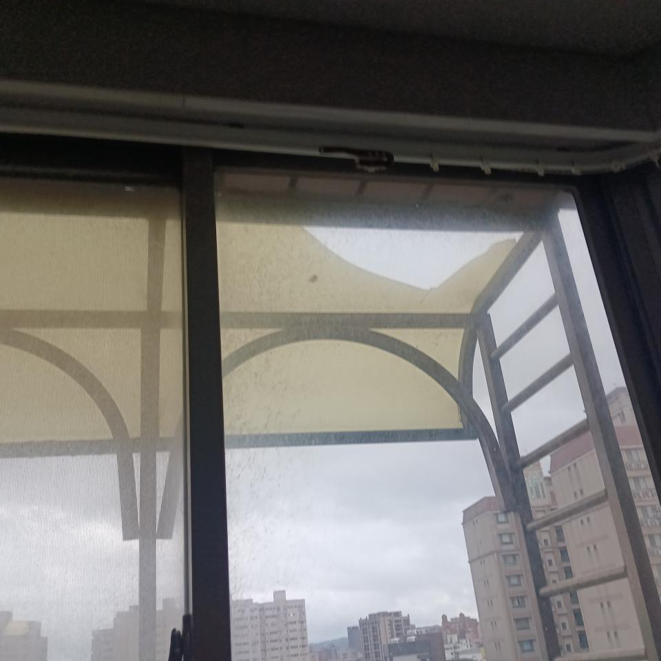 遮雨棚安裝案件圖片