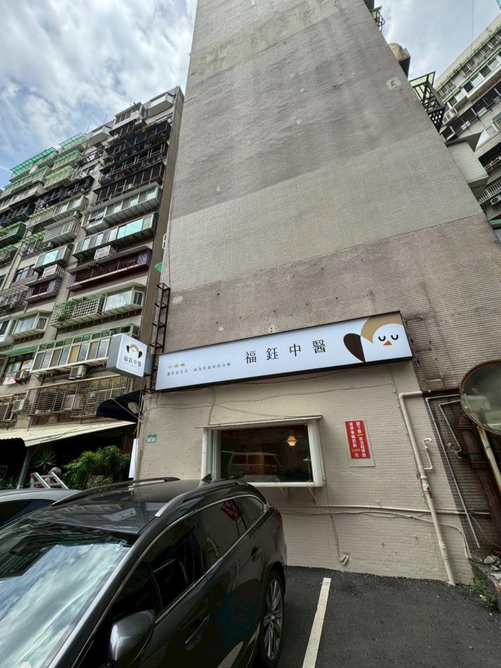 招牌清潔案件圖片