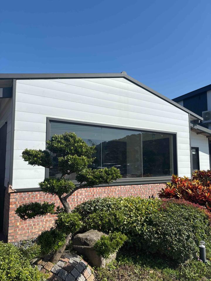 招牌維修案件圖片