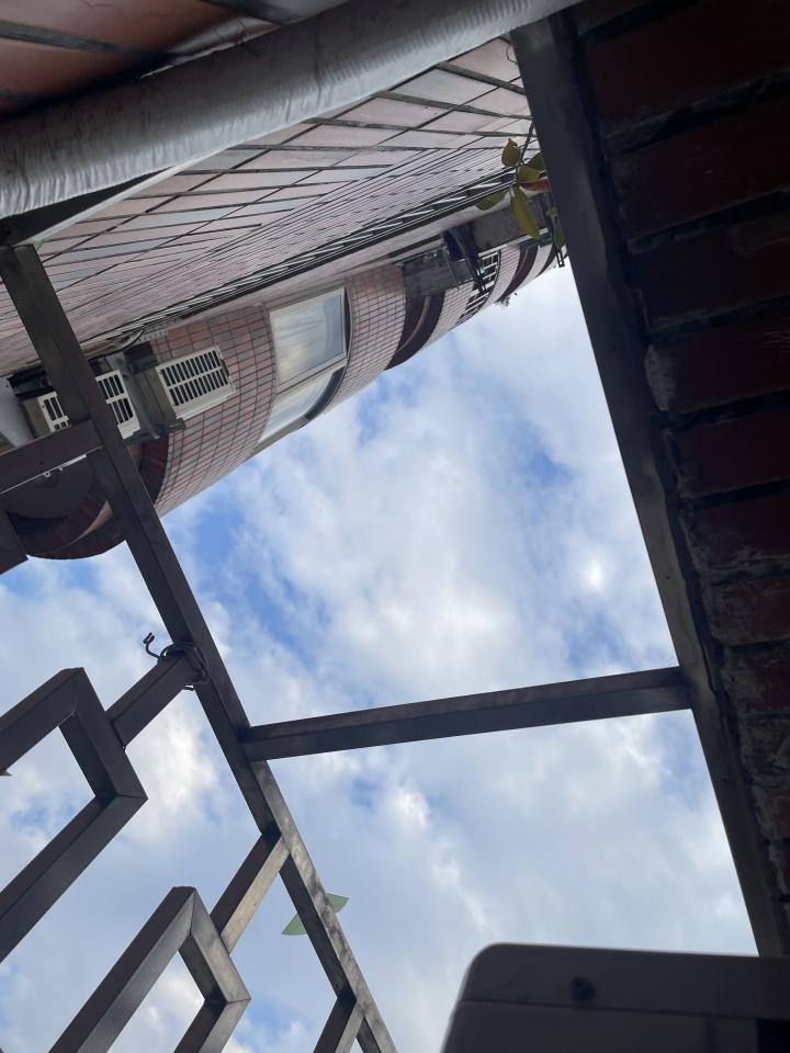 採光罩案件圖片