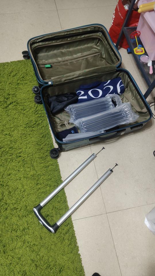 行李箱維修案件圖片