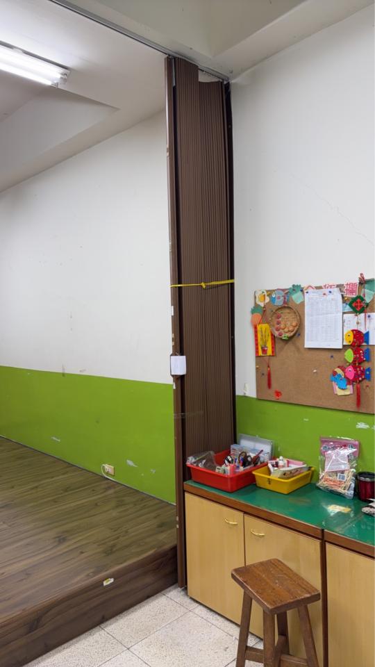 伸縮門案件圖片