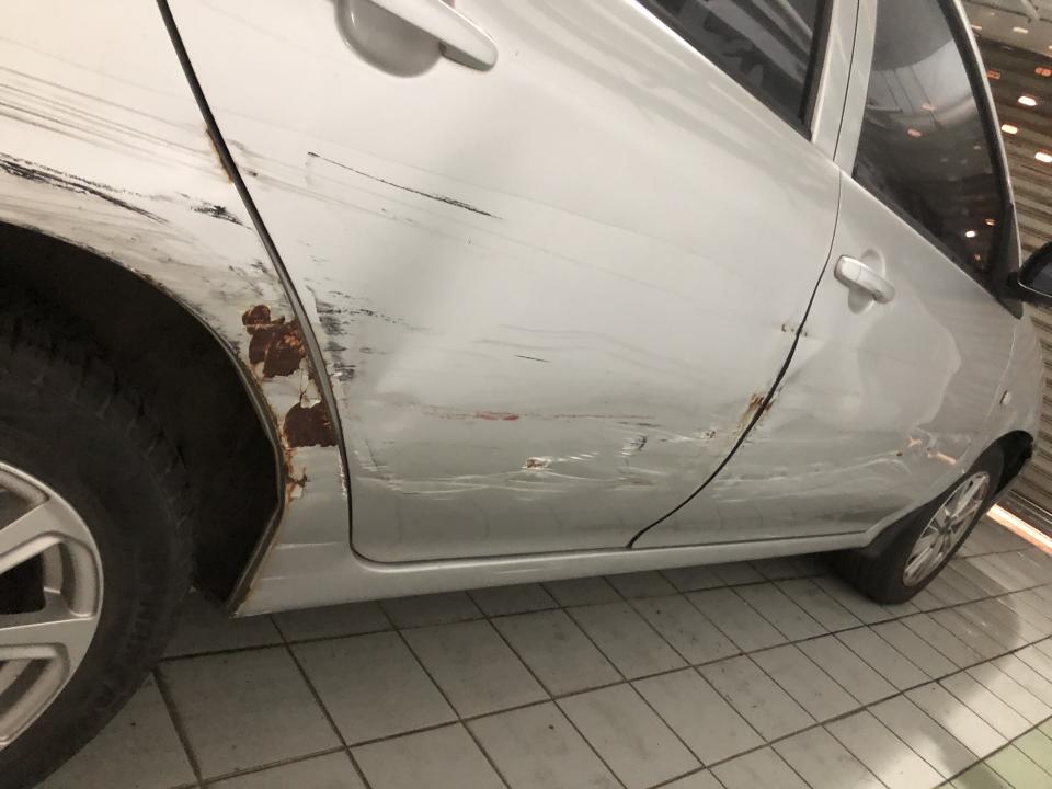汽車板金烤漆案件圖片