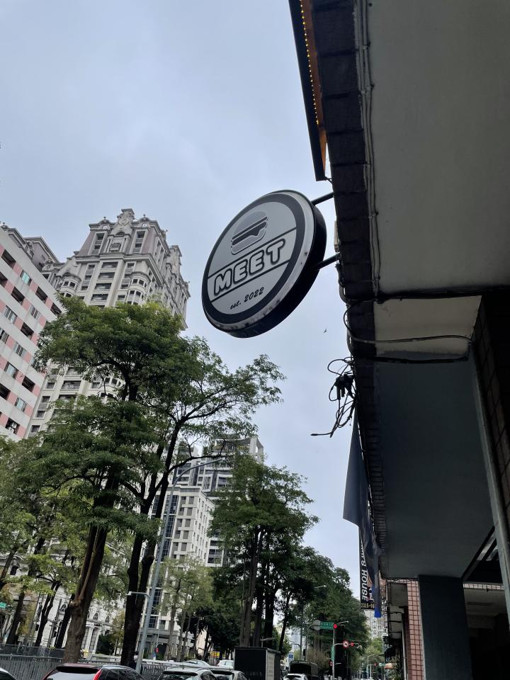 招牌維修案件圖片