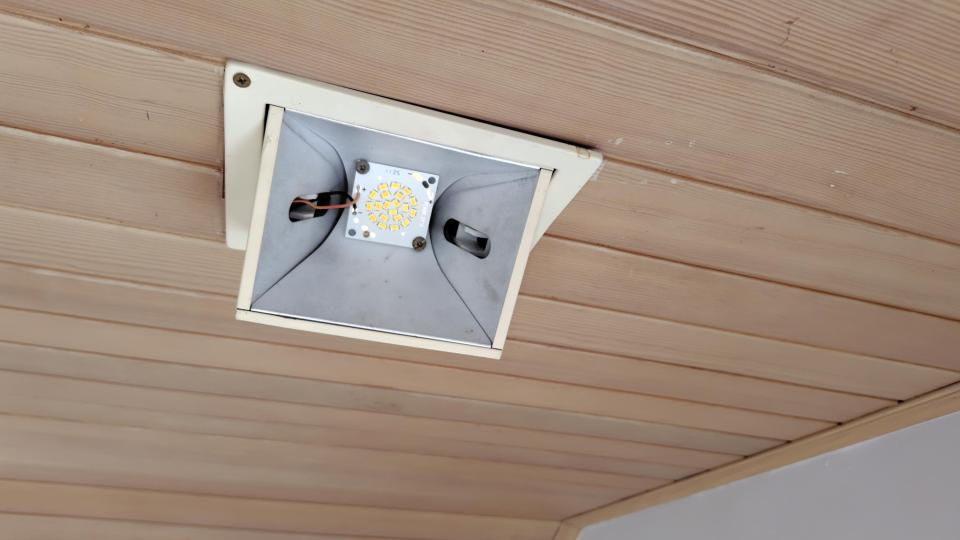 燈具維修案件圖片