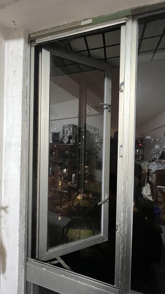 鋁門窗案件圖片