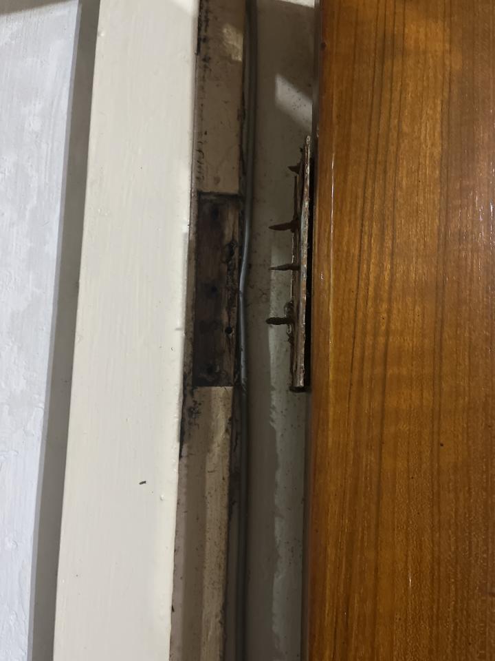 門片維修案件圖片