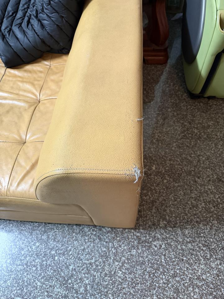 沙發修理案件圖片