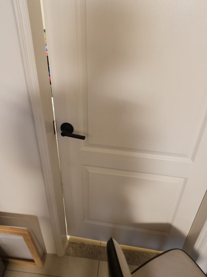 門片維修案件圖片